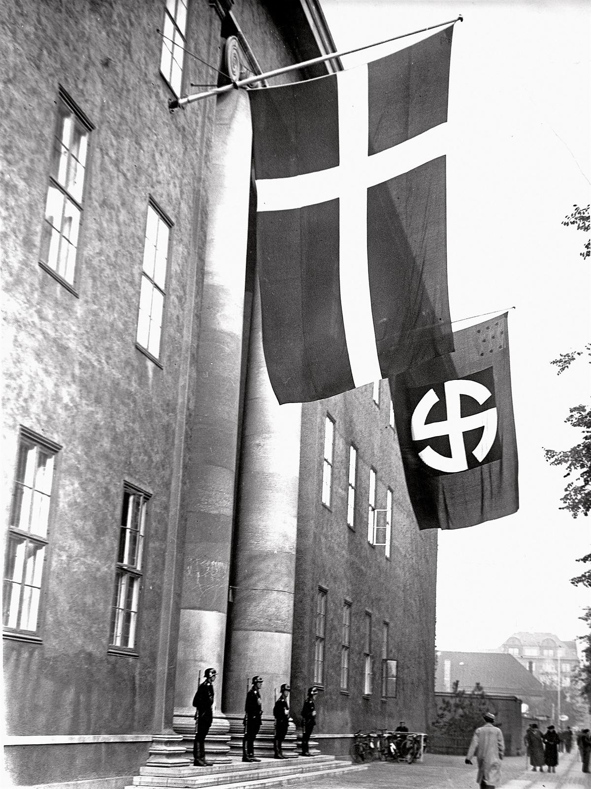 SS-korpset: Schalburgkorpset i Frimurerlogen på Blegdamsvej.